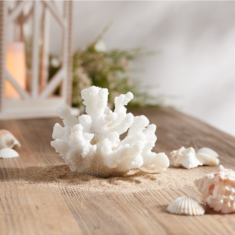 Sculptures décoratives en résine blanche et corail