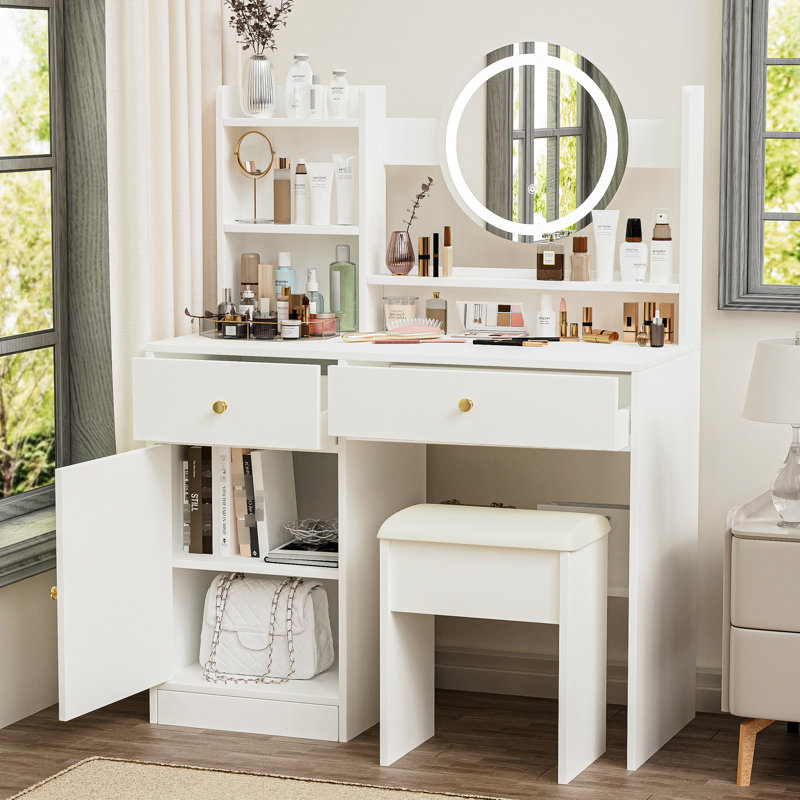 Meuble-lavabo blanc avec miroir et lumières