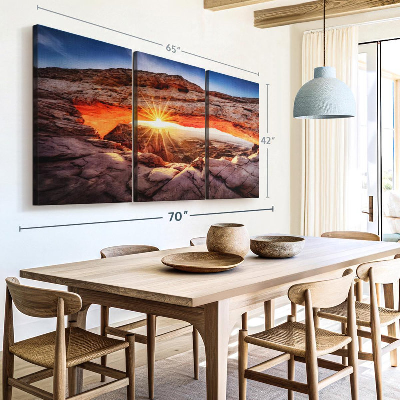 «Mesa Arch Sunrise Canyonlands II» sur toile, H 42 po x l 65 po x P 1,25 po
