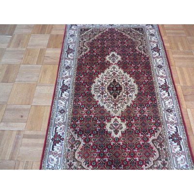 Tapis de zone en laine rouge/grise 2 pi 6 po x 4 pi 6 po one-of-kind à la main noué la Beaton