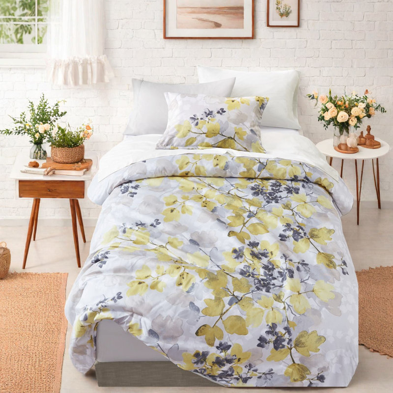 Modern Bedding Sets With Storage Pockets, Polyester Microfiber Elegance For Home