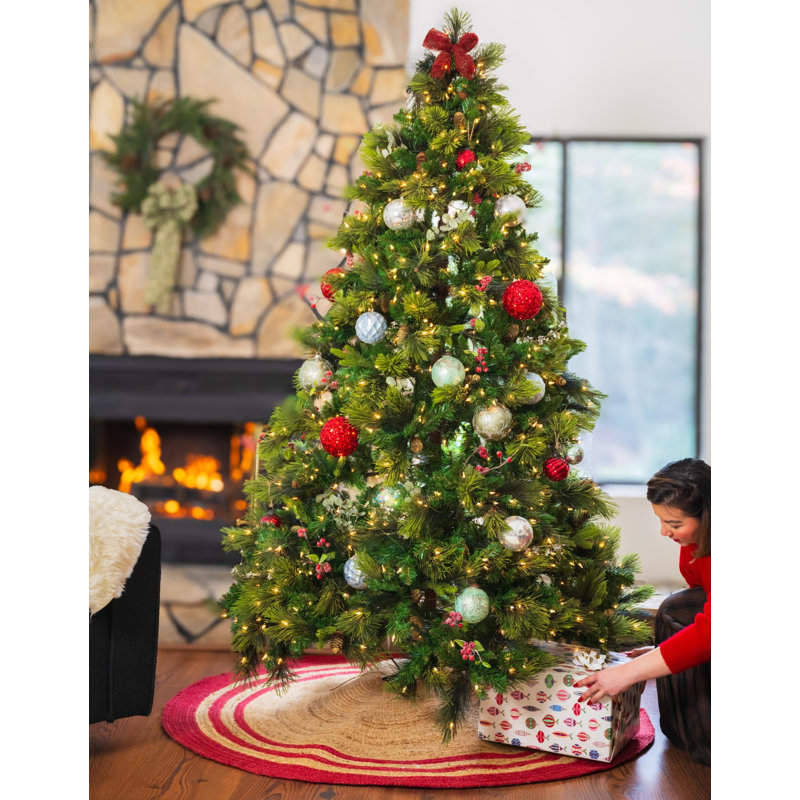 Handmade Round Beige and Red Jute Christmas Tree Skirt