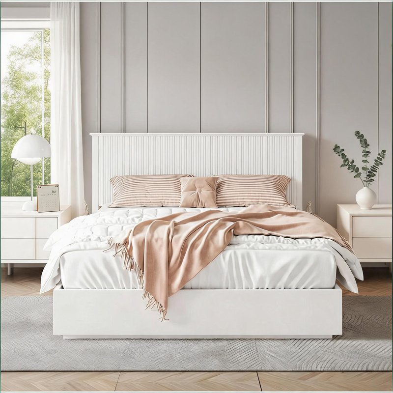 Base de lit hybride en bois massif blanc classique classique, supportant 600 lb, aucun sommier nécessaire pour les chambres contemporaines