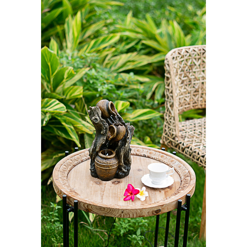 Fontaine décorative avec pot
