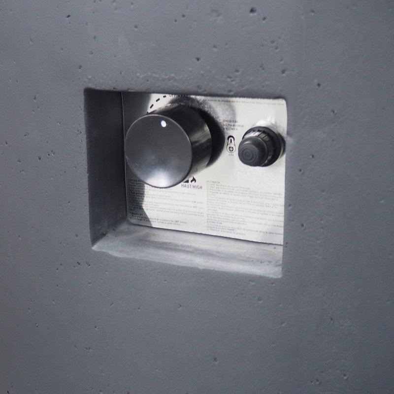 Foyer d'extérieur 31 po - 40 000 BTU, Gris foncé