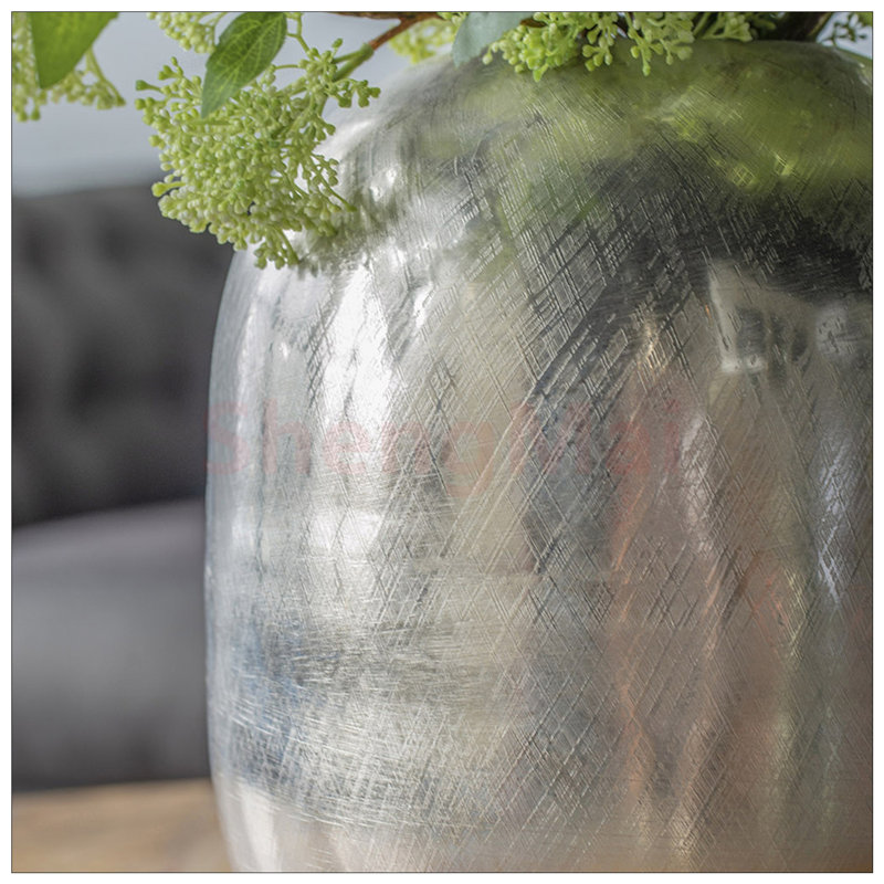 Sleek Silver Streak Aluminum Vase, Lightweight and Durable for Modern Decor and Easy Relocation, overall height- 15"