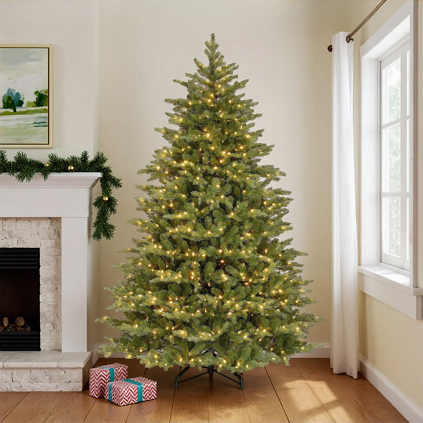  Nordic Spruce Medium Tree with Clear Lights, 7.5'