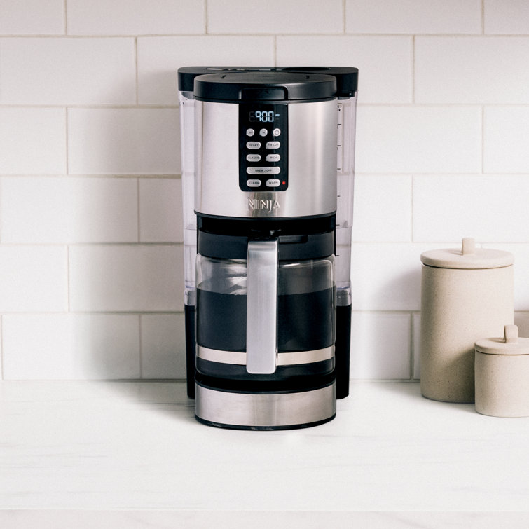 Ninja®14-Cup Programmable Coffee Maker XL PRO Permanent Filter, 4 Programs Small Batch, Delay Brew, Freshness Timer & Keep Warm, Stainless Steel