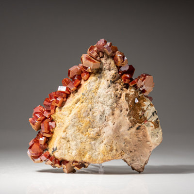 Véritable grappe de cristal de vanadinite sur une matrice marocaine (0,9054 lb)