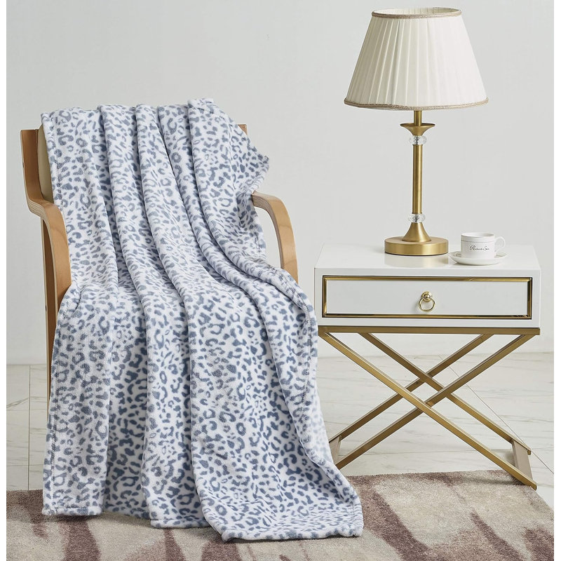 Couverture surdimensionnée Leopard Lushelegance, Imprimé animal bleu / blanc