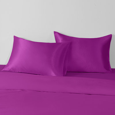 Satin Pillowcases With Envelope Closure