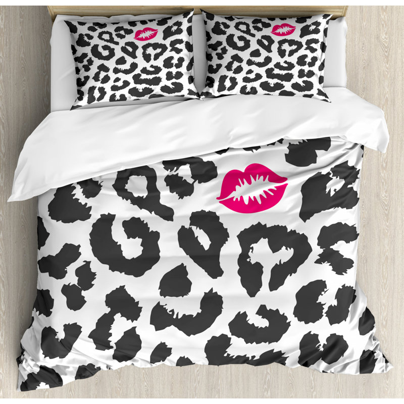 King Size Leopard Print Duvet Cover Set with Pink Lips