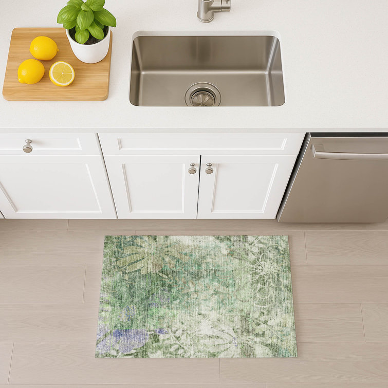 Machine Washable Indoor/Outdoor Lafferty ACN2223 Floral Rug
