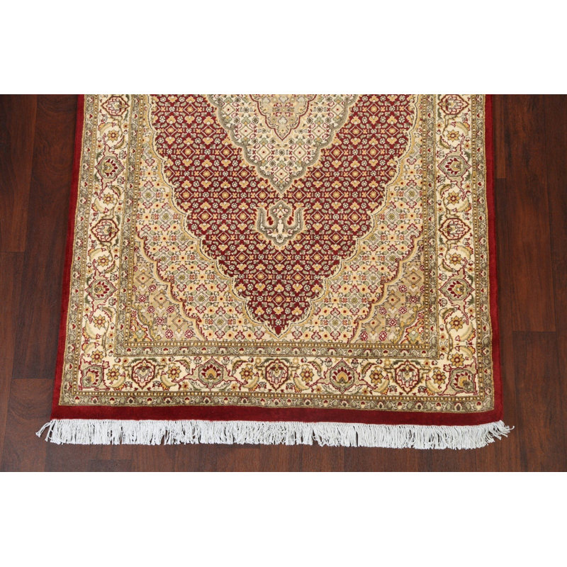 Tapis noué à la main unique en son genre