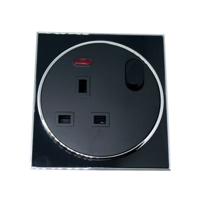 Nisbett Wall Mounted Socket