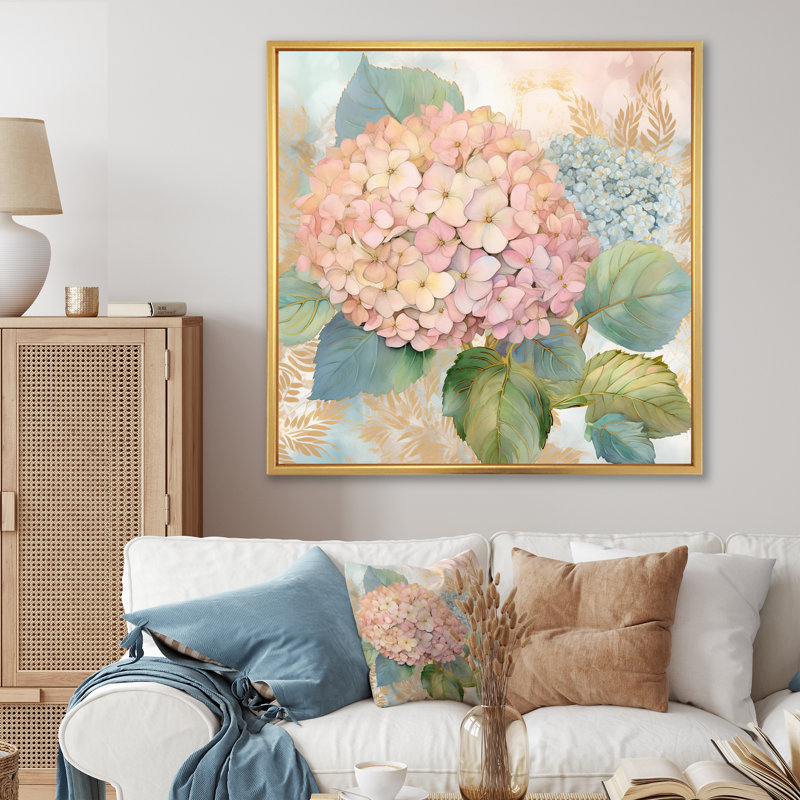 Rétro bouquet d'hortensias rétro pastel I sur toile, Cadre flottant doré, H 36 po x l 36 po