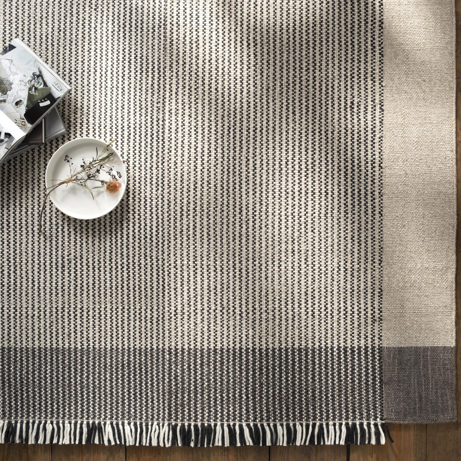 Tina Handmade Wool Gray Rug, Runner 2'6" x 8'