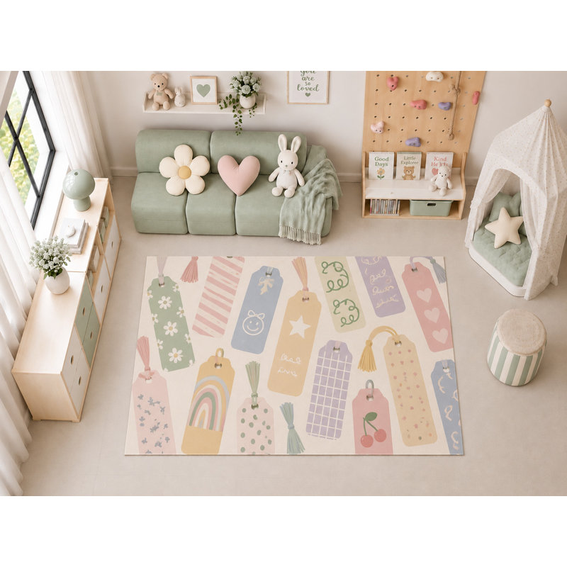 Tapis d'intérieur ultramince de 152 x 213 cm avec motif marque-page, idéal pour la chambre d'enfant, la crèche, la salle de classe et la salle de jeux. Doux et à poils courts, avec revêtement antidérapant en silicone.