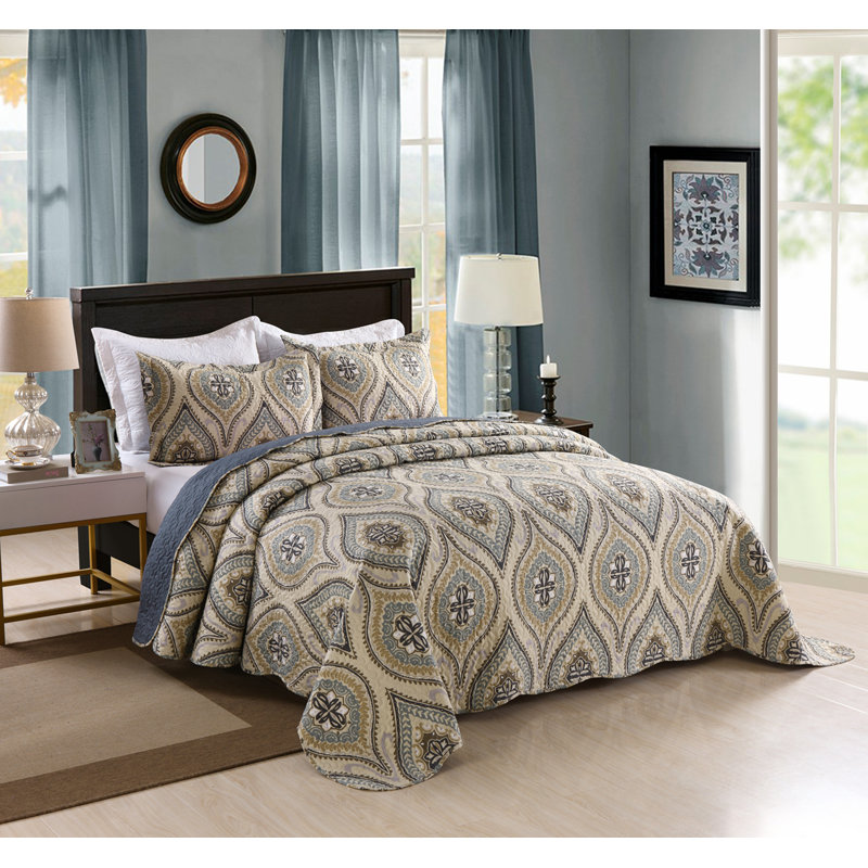 P-joni Quilt Abstract Quilt, King Quilt + 2 King Shams