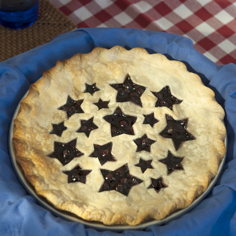 Nordic Ware Stars and Cherries Pie top Cutter