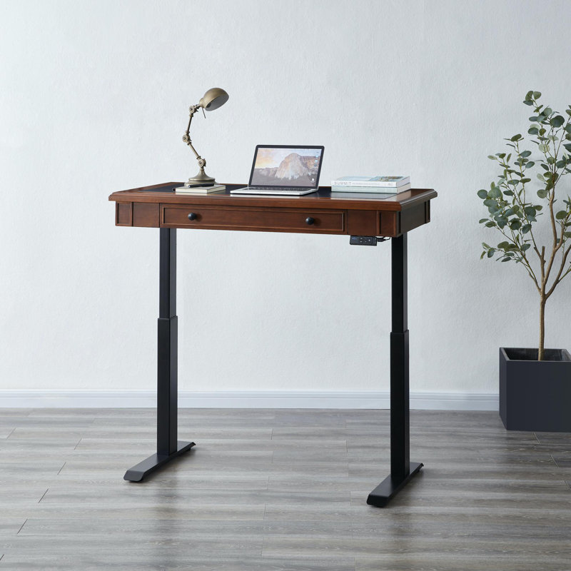 Bureau à hauteur réglable Adylina, H 47,4 po x l 49,2 po x P 25,5 po