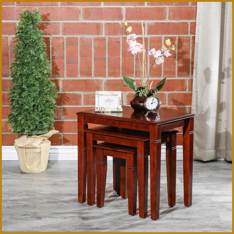Ensemble de 3 tables basses gigognes en cerisier pour le salon - Conception traditionnelle robuste et peu encombrante
