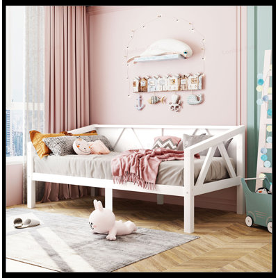 Twin Size Daybed with Elegant Design, Multi-Functionality, and Sturdy Construction for Modern Living Spaces