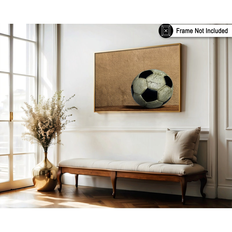 Vieux ballon de soccer, Unframed, Poster, 08"H x 10"W