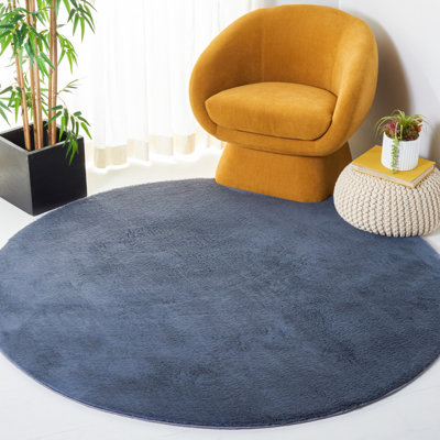 Tapis gris foncé Caitlynn