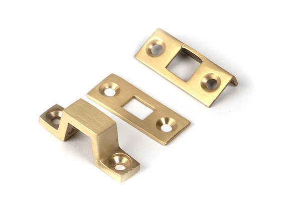 Universal Satin Brass 4" Bolt