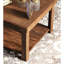 Table d'appoint carrée rustique 24 po, finition couleur whisky, sans assemblage, assemblage en aulne noueux et placage requis, placage, style transitionnel