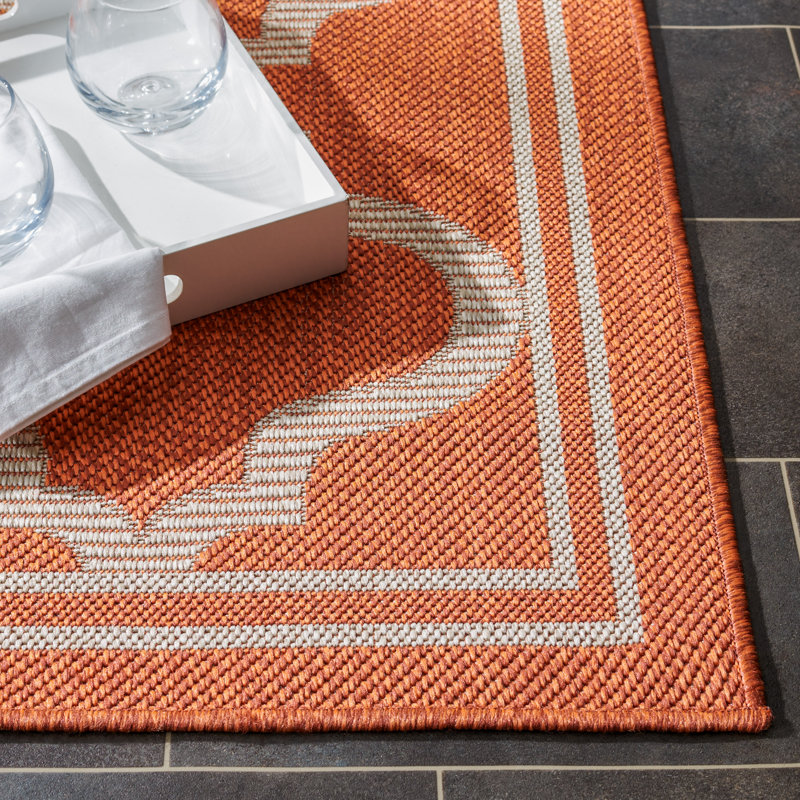 Bermuda Performance Machine Washable Geometric Indoor/Outdoor Area Rug, Round 6'6"
