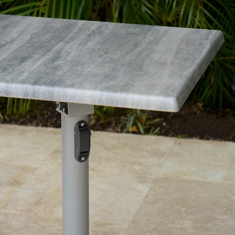 Table de patio Akeda