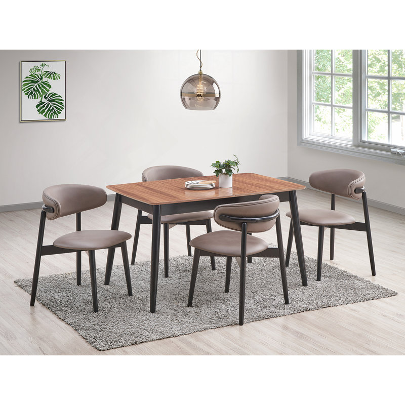 Table de salle à manger à 4 pieds