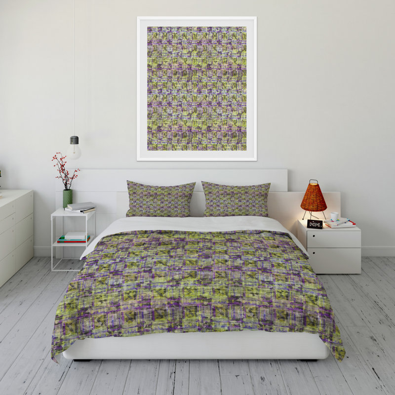 Polyester Geometric Shapes Comforter, King Comforter + 2 King Pillowcases
