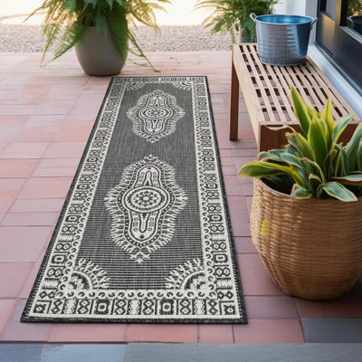 Tapis intérieur / extérieur traditionnel