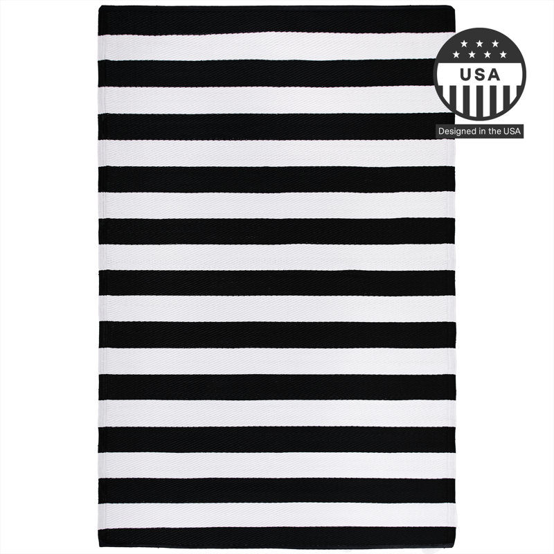 Mayur Outdoor Rug Recycled Plastic Straw Waterproof Patio, Brittany - Black/White, Rectangle 3' x 5'