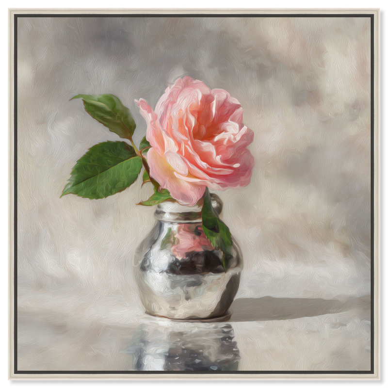 «Pink Rose II», reproduction d'art sur toile encadrée par Art Remedy, cadre argenté, 40 x 40, H 41 po x l 41 po, Silver Frame