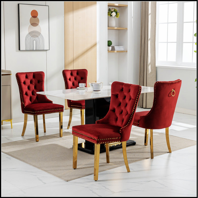 Chaise moderne en velours de bois massif touffeté avec détails faits à la main pour des espaces de vie contemporains et un confort durable