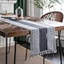 Chemin de table Macrame Chemin de table gris bohème avec pampilles Chemin de table en coton tissé à la main Chemin de table rustique pour table de salle à manger de cuisine bohémienne (12 x 71 po)