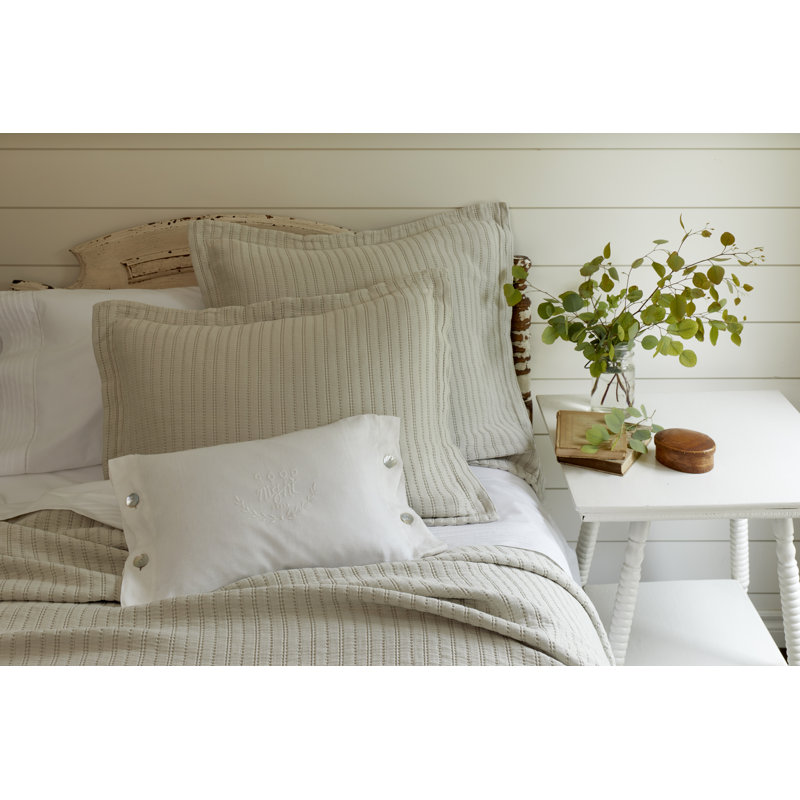 Chesapeake Twin Matelasse, Queen Coverlet/Bedspread