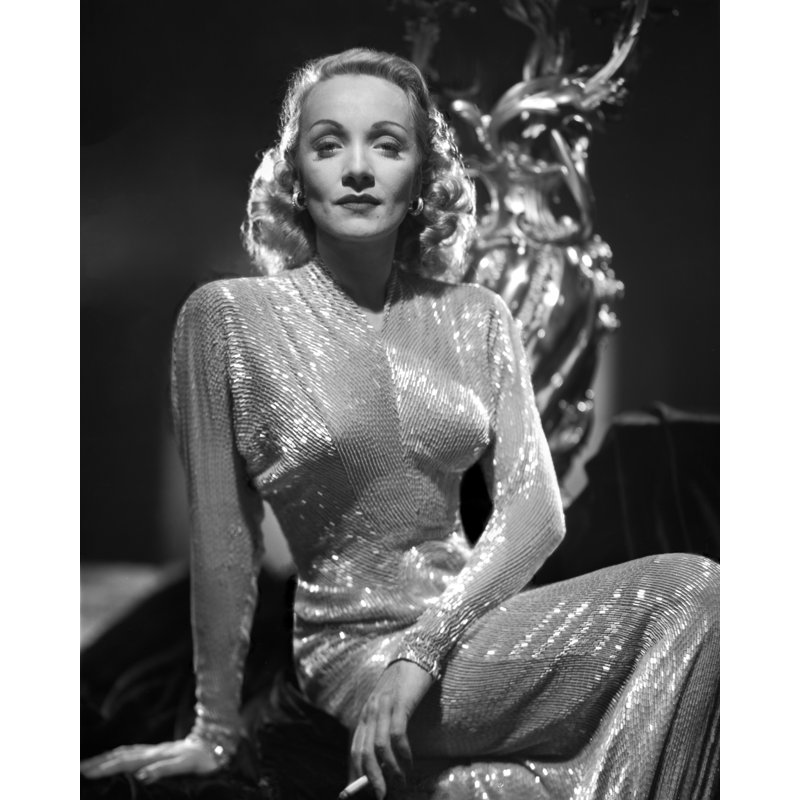 Marlene Dietrich: Glamour époustouflant - photographie non encadrée, H 10 po x l 8 po