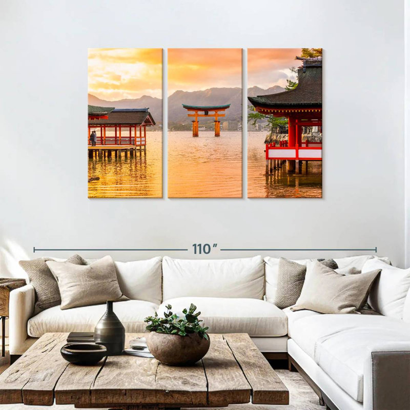 Lilie Miyajima Torii flottant, H 48 po x l 74 po