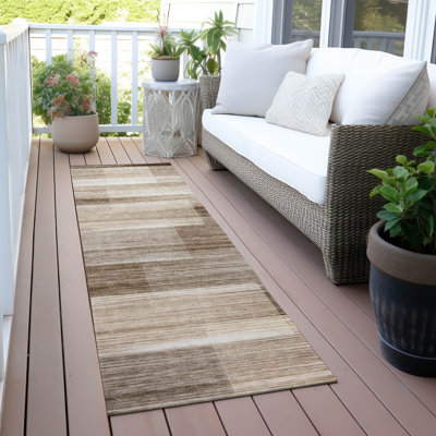 Tapis intérieur / extérieur brun lavable à la machine Xhevrie