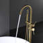 Robinet de baignoire monocommande à fixation au sol avec douche mobile - or brossé, robinet en céramique, robinet de baignoire amovible à poignée dorée, design antique,
