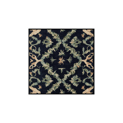 Tapis gris soyeux et moelleux