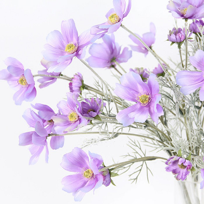Silk Cloth Daisy Arrangement, Light Purple, 5 Stems