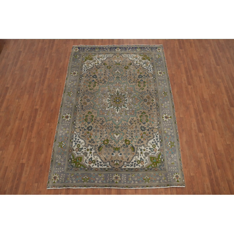 Tapis traditionnel floral 7 x 10