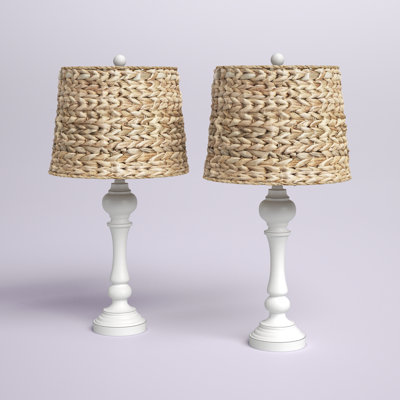 Lampe de table en résine blanche Boho de 26 po avec abat-jour tissé à la main Arcola