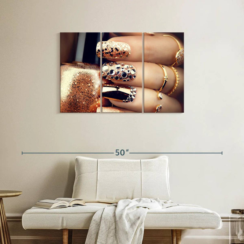  «Golden Holiday Nails, H 24 po x l 38 po